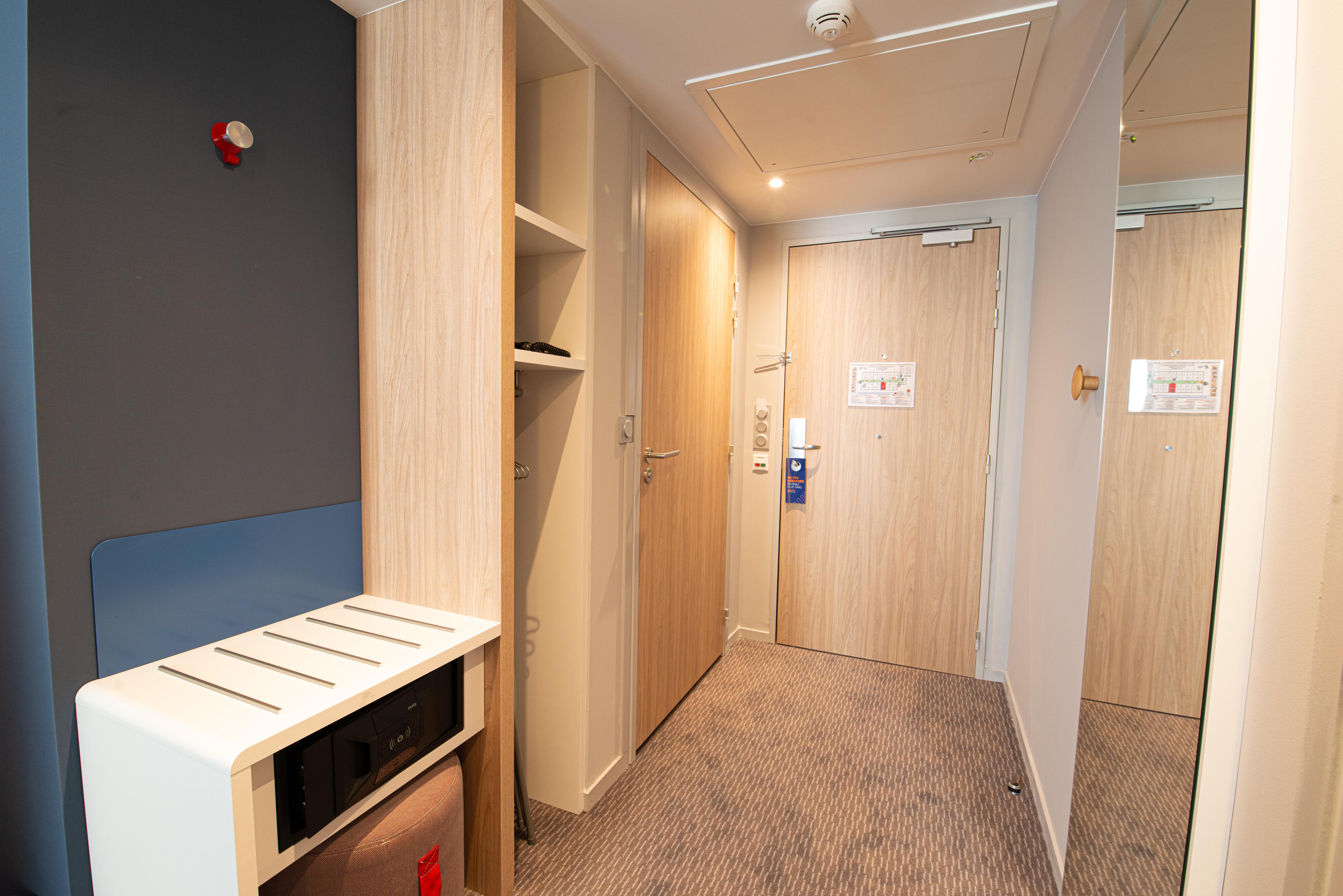 Holiday Inn Express - Bordeaux - Lormont By Ihg Exterior photo